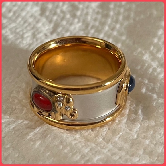 Gold and Silver Elephant Ring - Picture 1 of 6